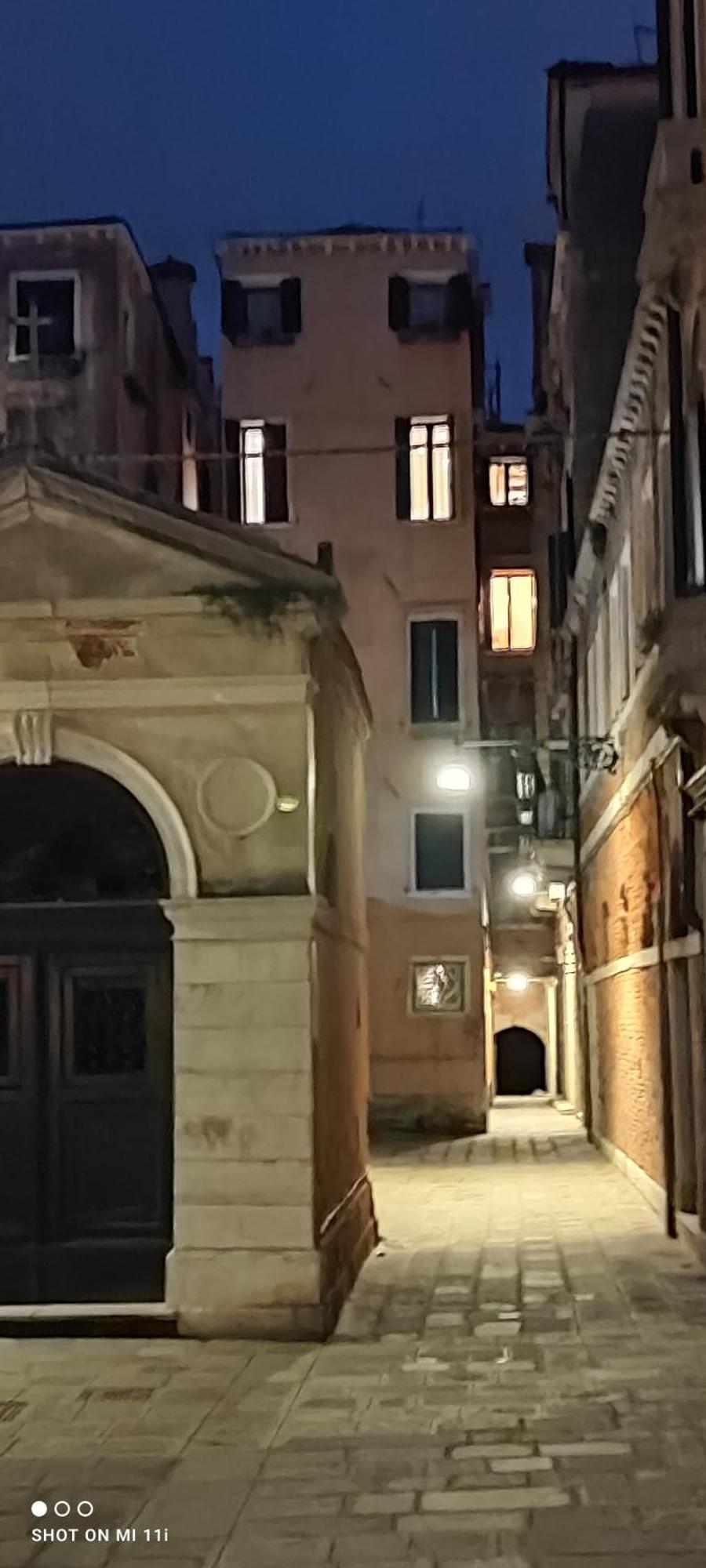 Corte Due Porte Venesia Bagian luar foto